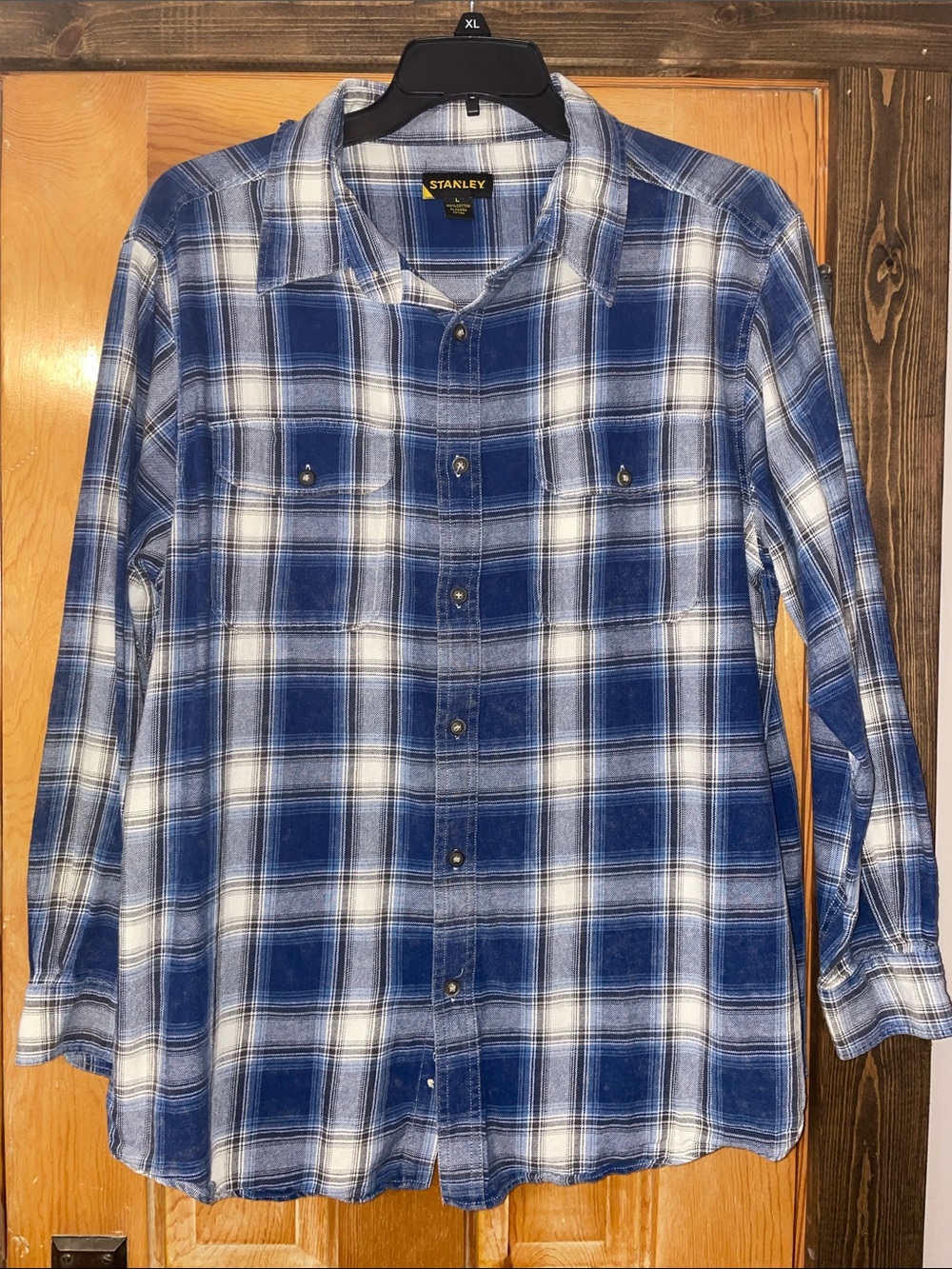 Stanley Blue & White Plaid Long-Sleeve Button-Down Shirt